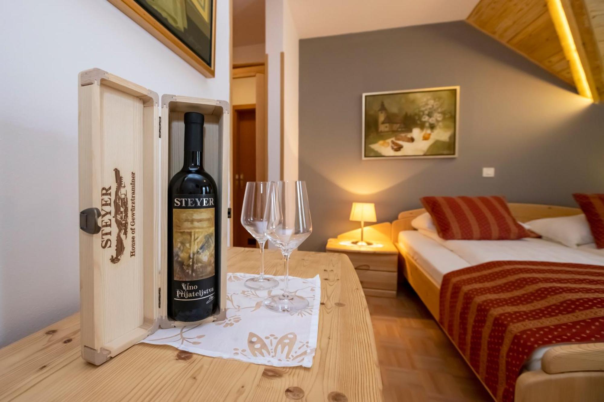 Art Hotel Kristal Bohinj ภายนอก รูปภาพ